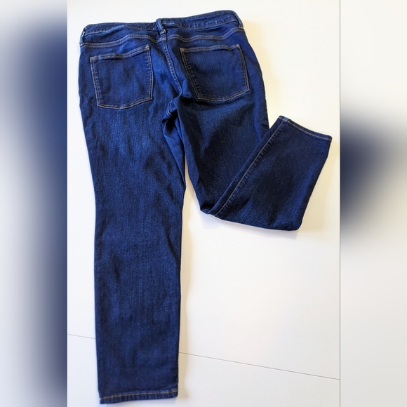 UNIVERSAL THREAD, Mid Rise Skinny, Size 14(32) Short. - Picture 3 of 7